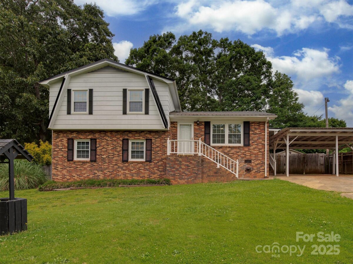 1040 Spring Drive, Gastonia, NC 28052, MLS # 4257444