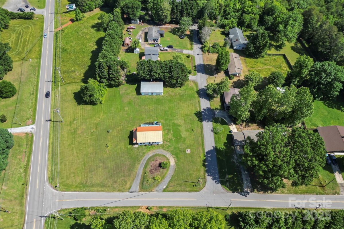 35 Telephone Exchange Road, Hickory, NC 28601, MLS # 4257539