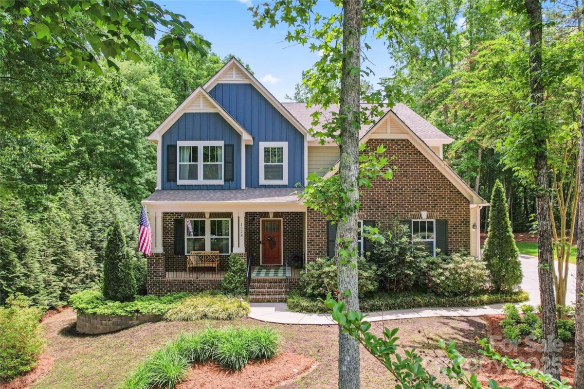 1328 Huntcliff Drive, Waxhaw, NC 28173, MLS # 4257620