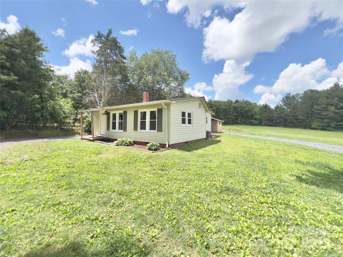 2482 E NC 10 Highway, Conover, NC 28613, MLS # 4257700