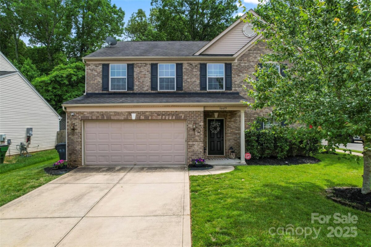 16615 Crimson Sargent Drive, Charlotte, NC 28213, MLS # 4257903