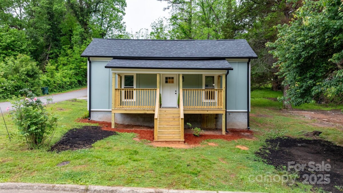 18 S Coulter Avenue, Newton, NC 28658, MLS # 4258157