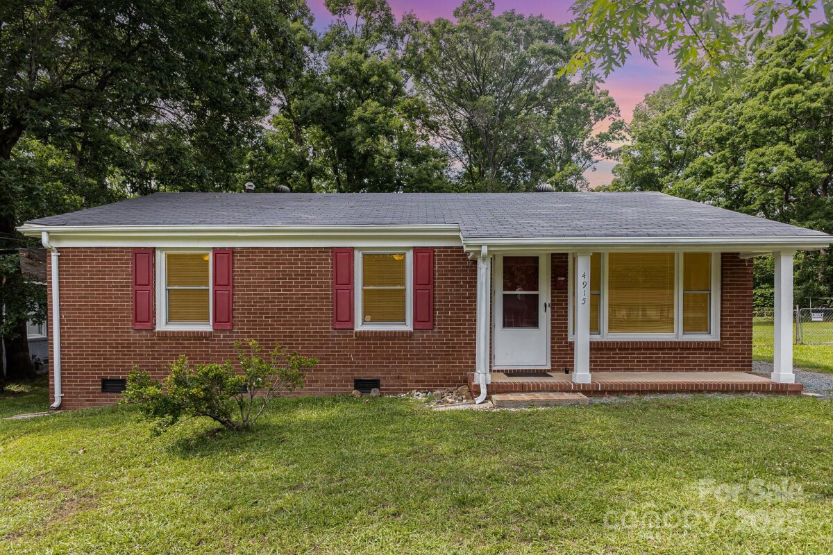 4915 Galax Drive, Charlotte, NC 28213, MLS # 4258374