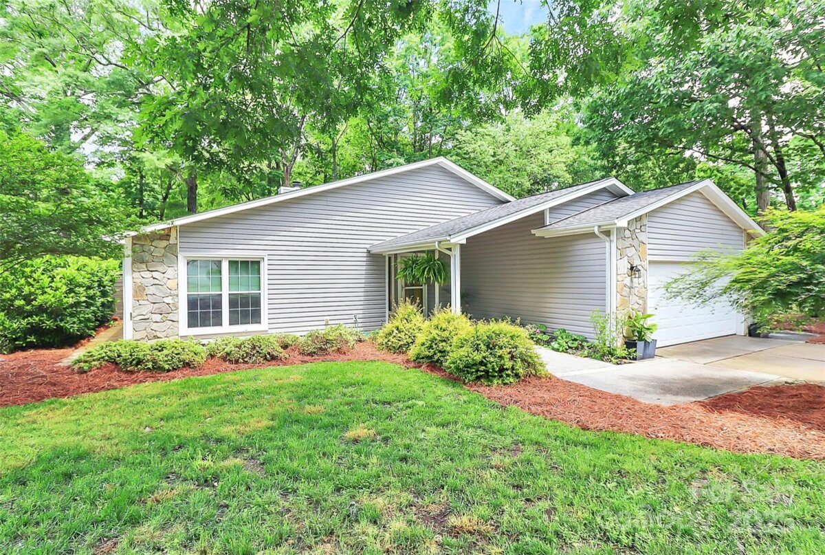 3708 Sweetgrass Lane, Charlotte, NC 28226, MLS # 4258449