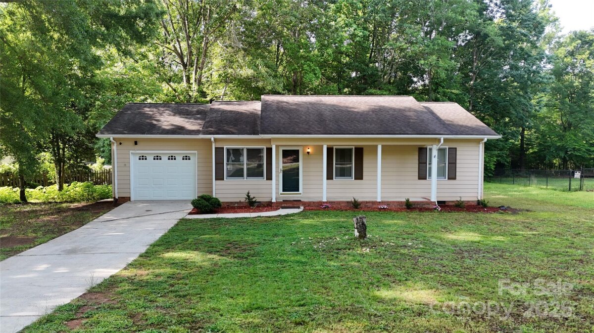 2026 Willow Ridge Street, Conover, NC 28613, MLS # 4258517