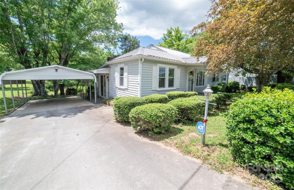 1463 Land Street, Lenoir, NC 28645, MLS # 4258527