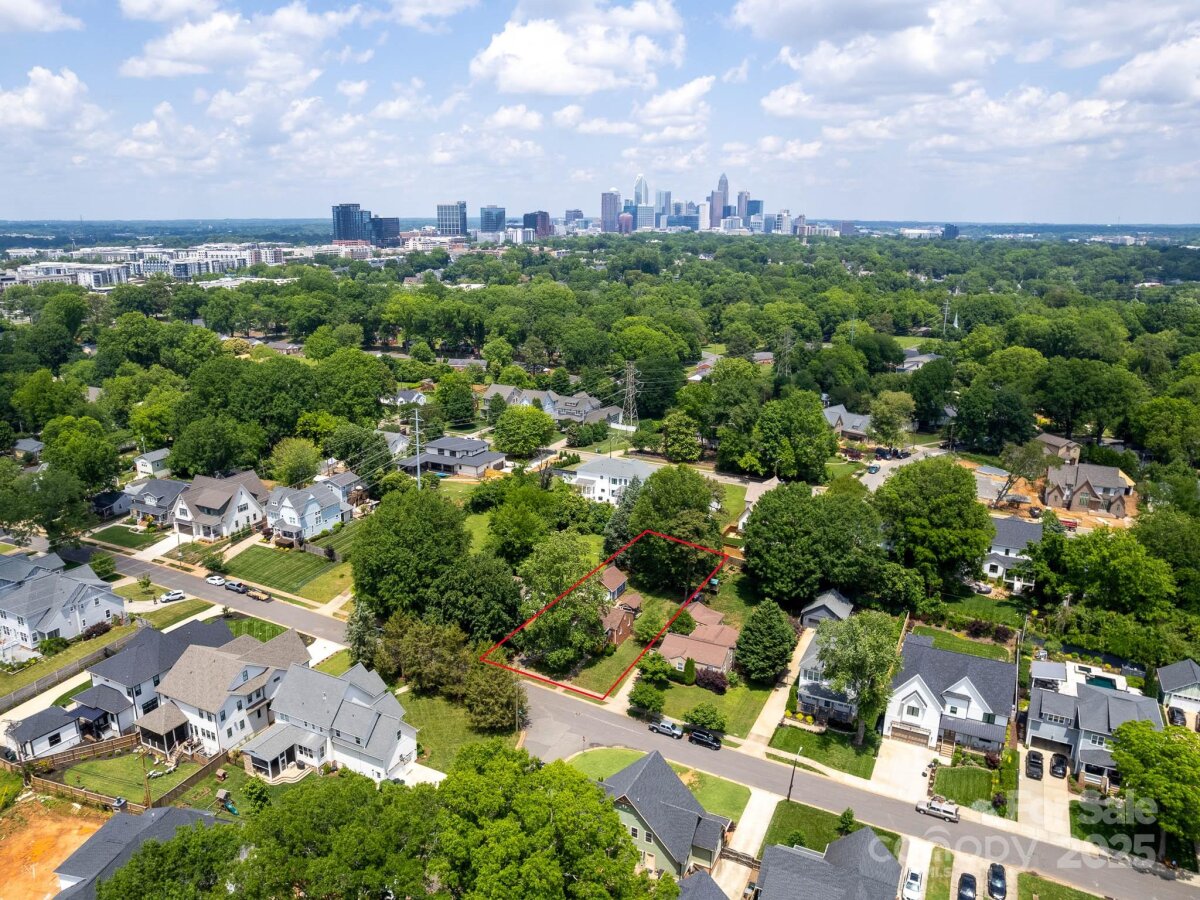 557 Melbourne Court, Charlotte, NC 28209, MLS # 4258770