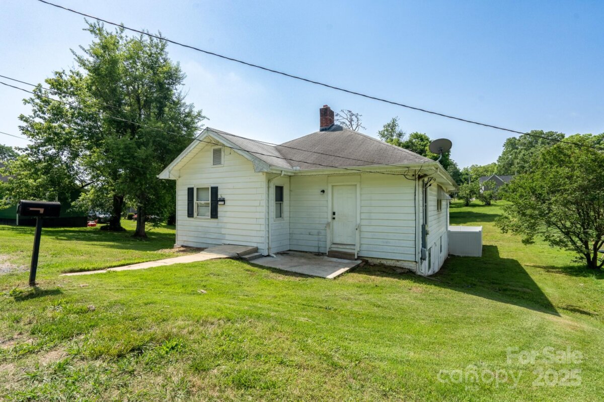 711 Wood Street, Albemarle, NC 28001, MLS # 4258819