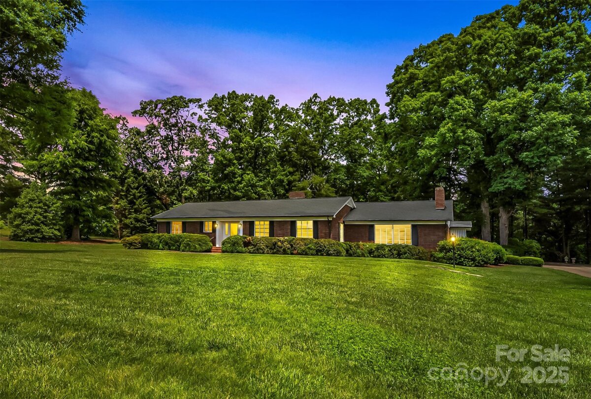 90 Pinewood Road, Granite Falls, NC 28630, MLS # 4258835