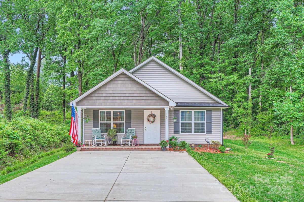 105 W 17th Street, Salisbury, NC 28144, MLS # 4258886