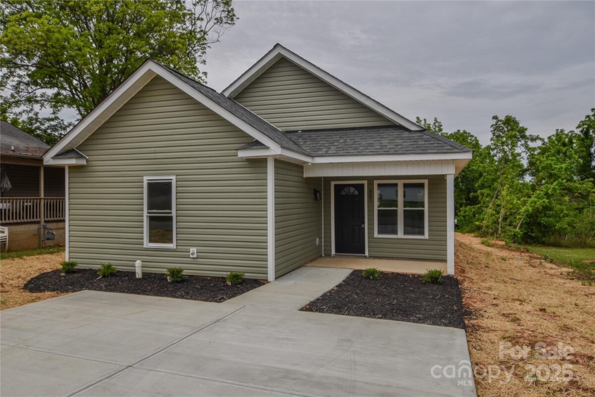 407 Chambers Street, Statesville, NC 28677, MLS # 4258930