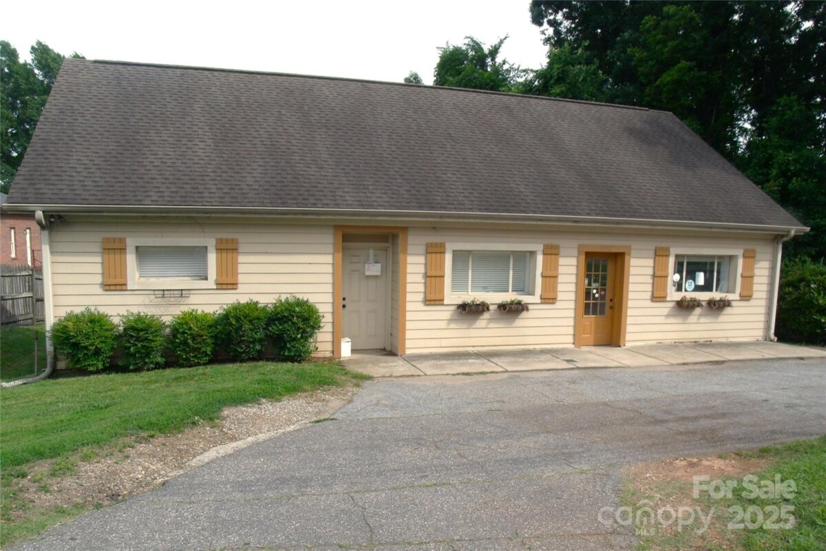 1512 Davie Avenue Unit 2/11, Statesville, NC 28677, MLS # 4259023