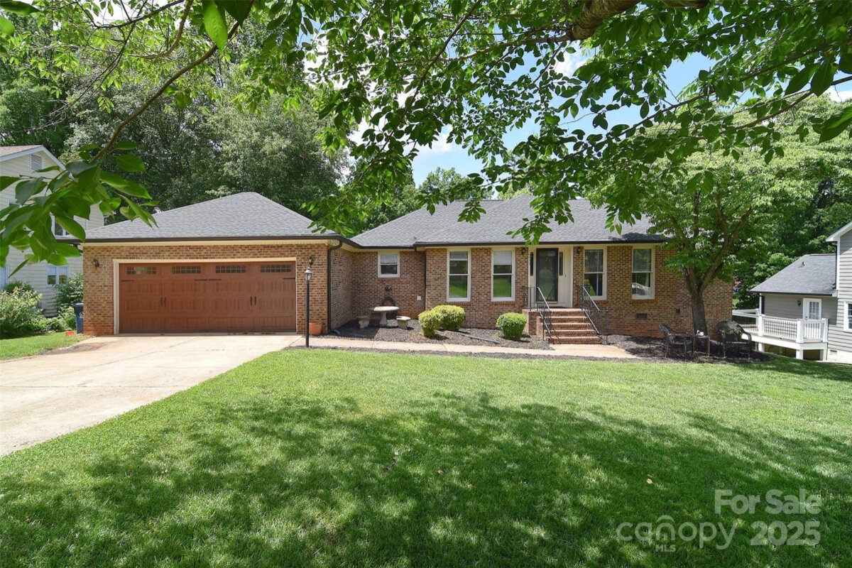 16433 Grapperhall Drive, Huntersville, NC 28078, MLS # 4259053