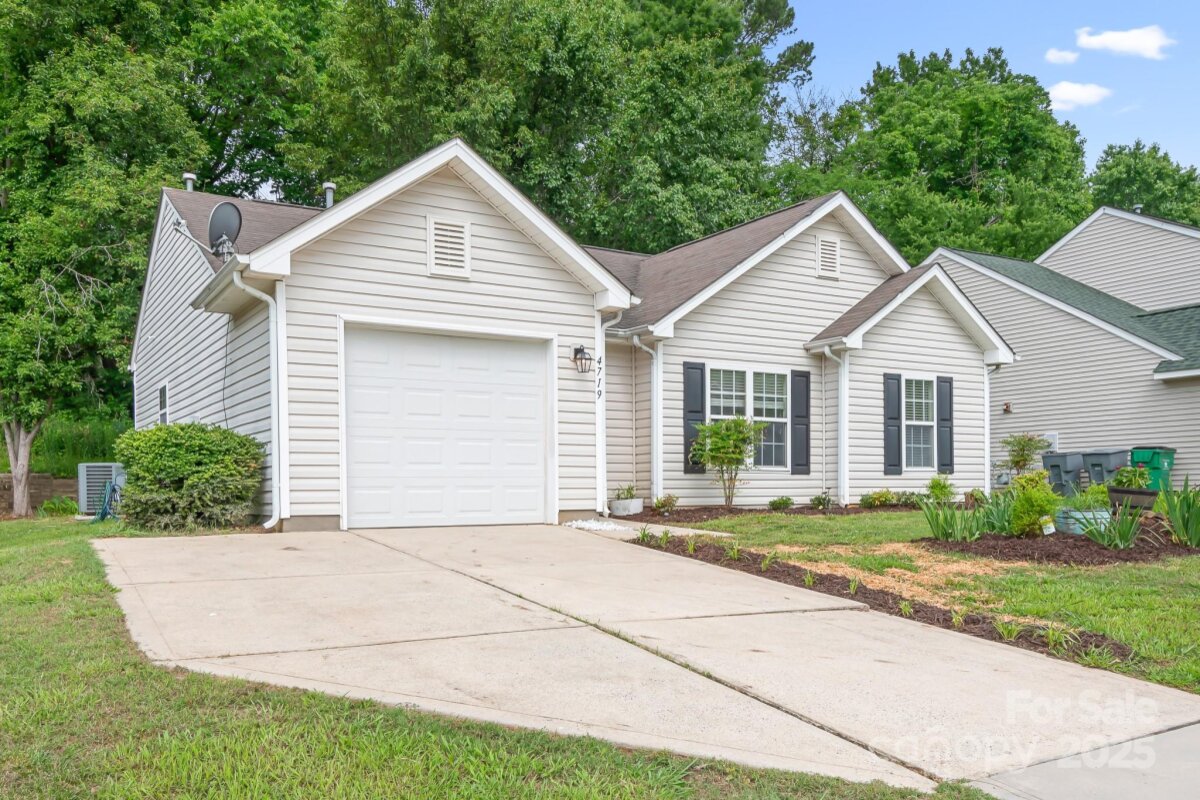 4719 Sahalee Lane, Charlotte, NC 28216, MLS # 4259097