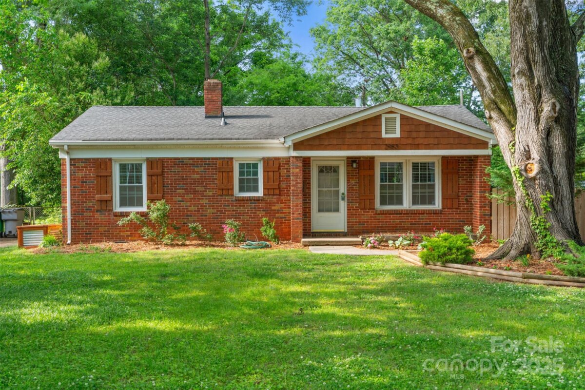 2953 Enfield Road, Charlotte, NC 28205, MLS # 4259179