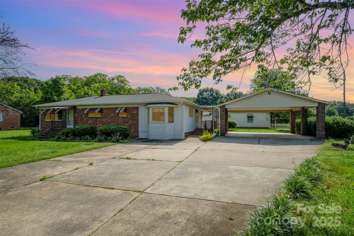 319 Glenhaven Drive, Charlotte, NC 28214, MLS # 4259206