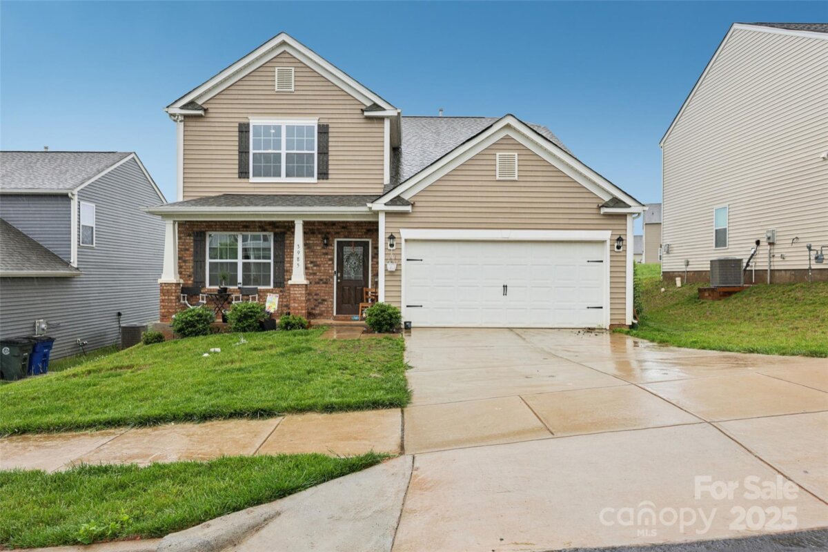 3985 Village Boulevard, Conover, NC 28613, MLS # 4259381