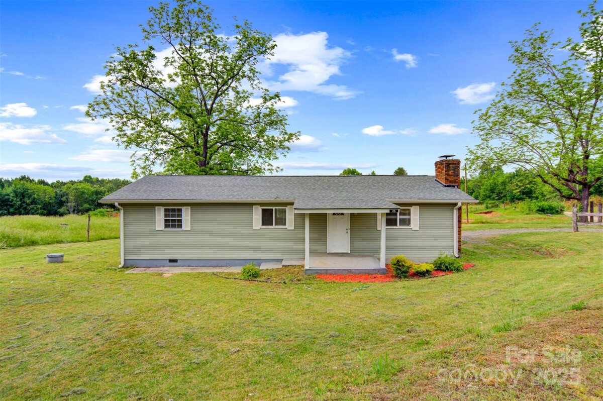 25 Southern Way, Nebo, NC 28761, MLS # 4259823