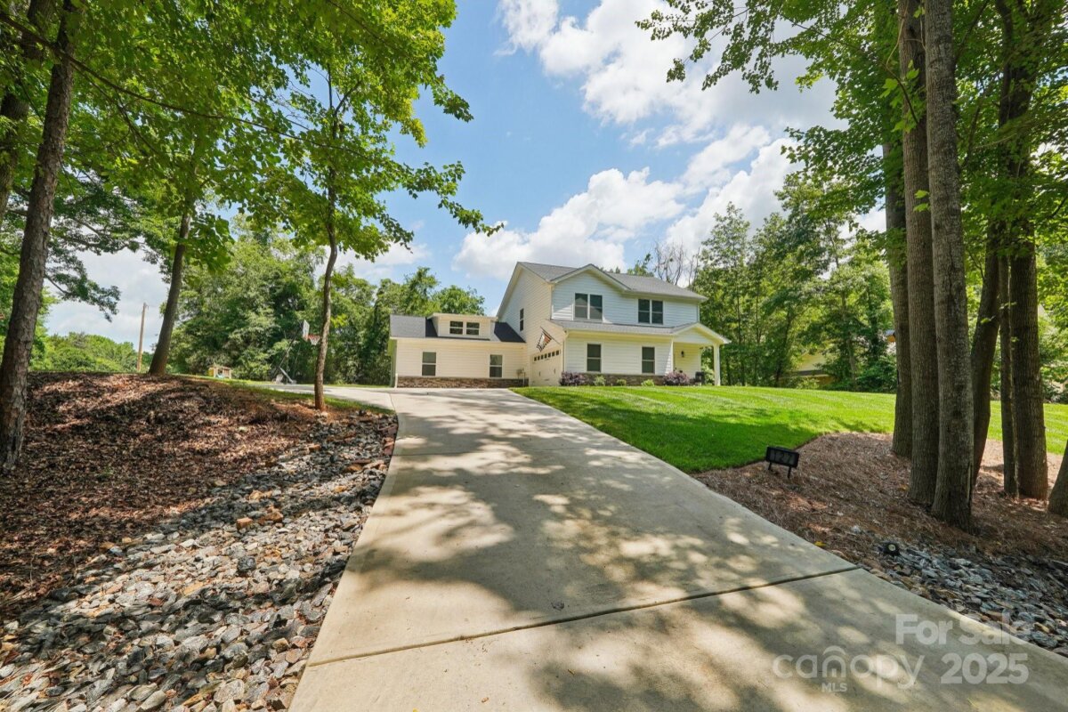 127 Wickersham Drive, Statesville, NC 28625, MLS # 4260008