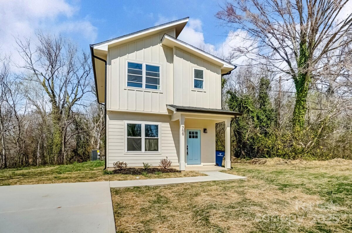 709 Catawba Street, Lincolnton, NC 28092, MLS # 4260064