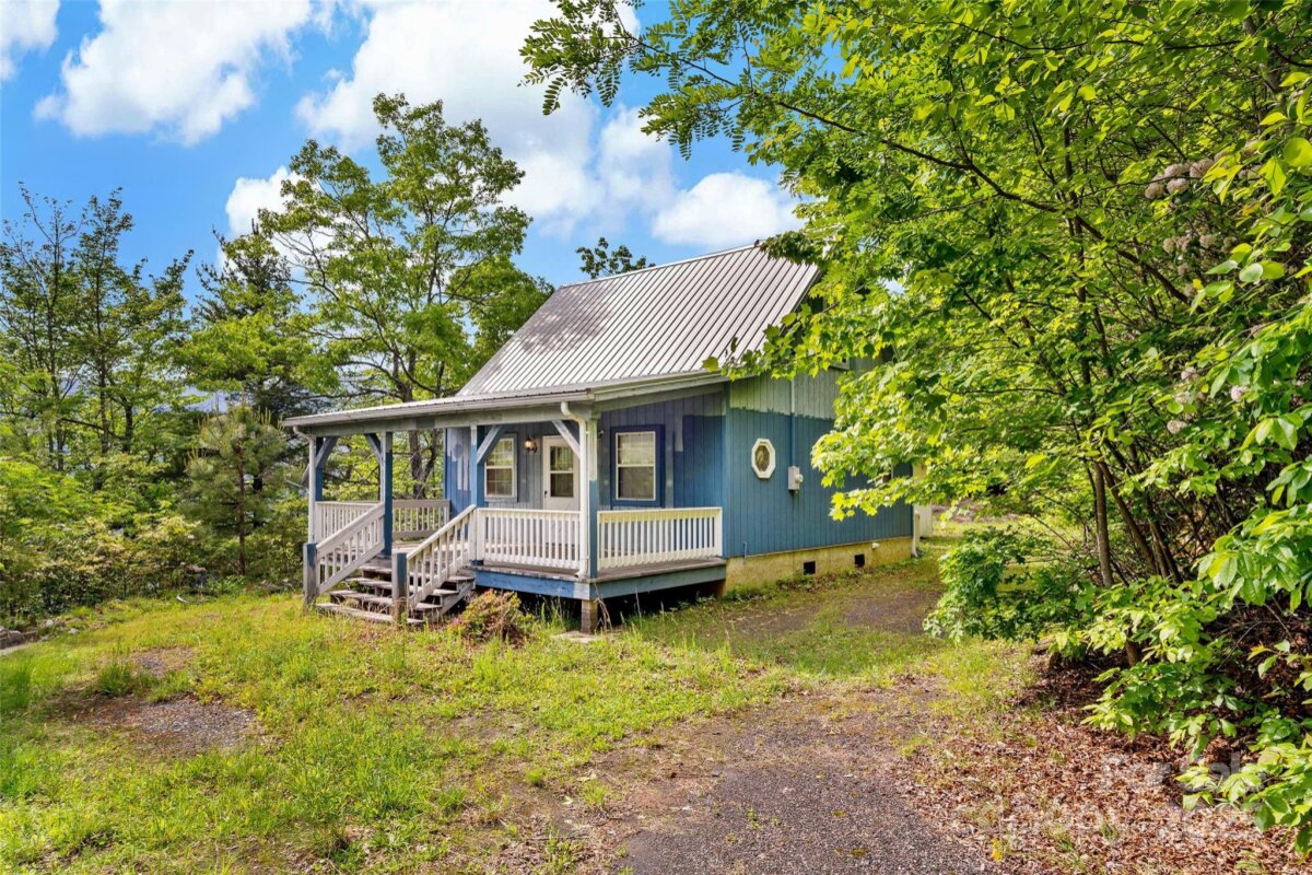 42 Parkway Drive, Marion, NC 28752, MLS # 4260169
