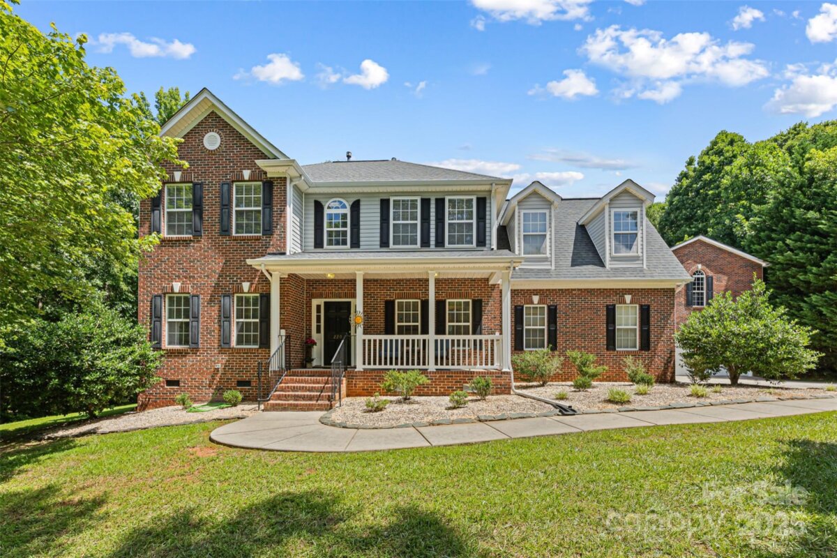 220 Glenville Drive, Fort Mill, SC 29715, MLS # 4260260