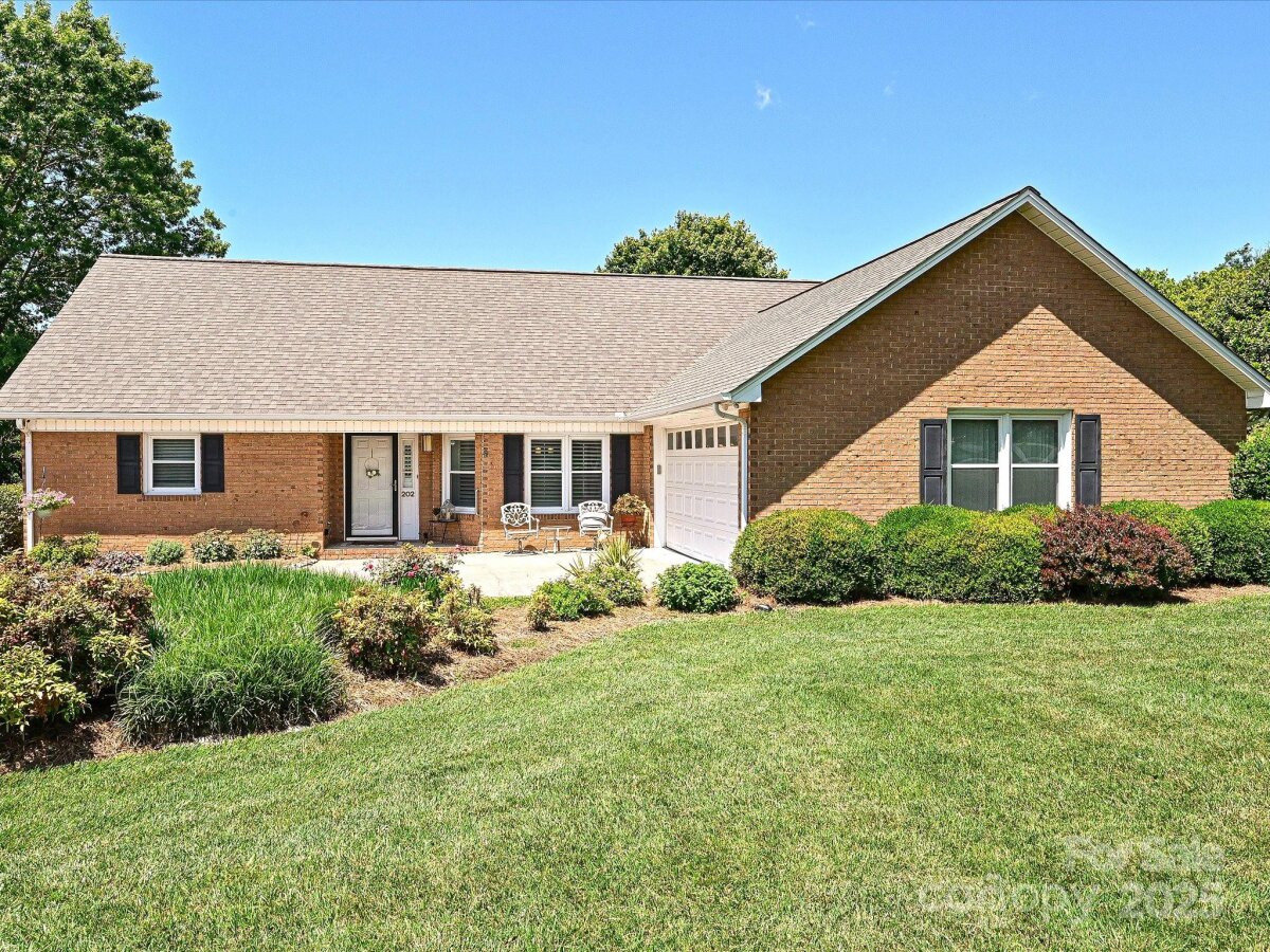 202 Cameron Drive, Kings Mountain, NC 28086, MLS # 4260301