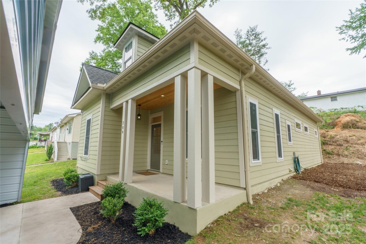 204 Maple Avenue, Marion, NC 28752, MLS # 4260334
