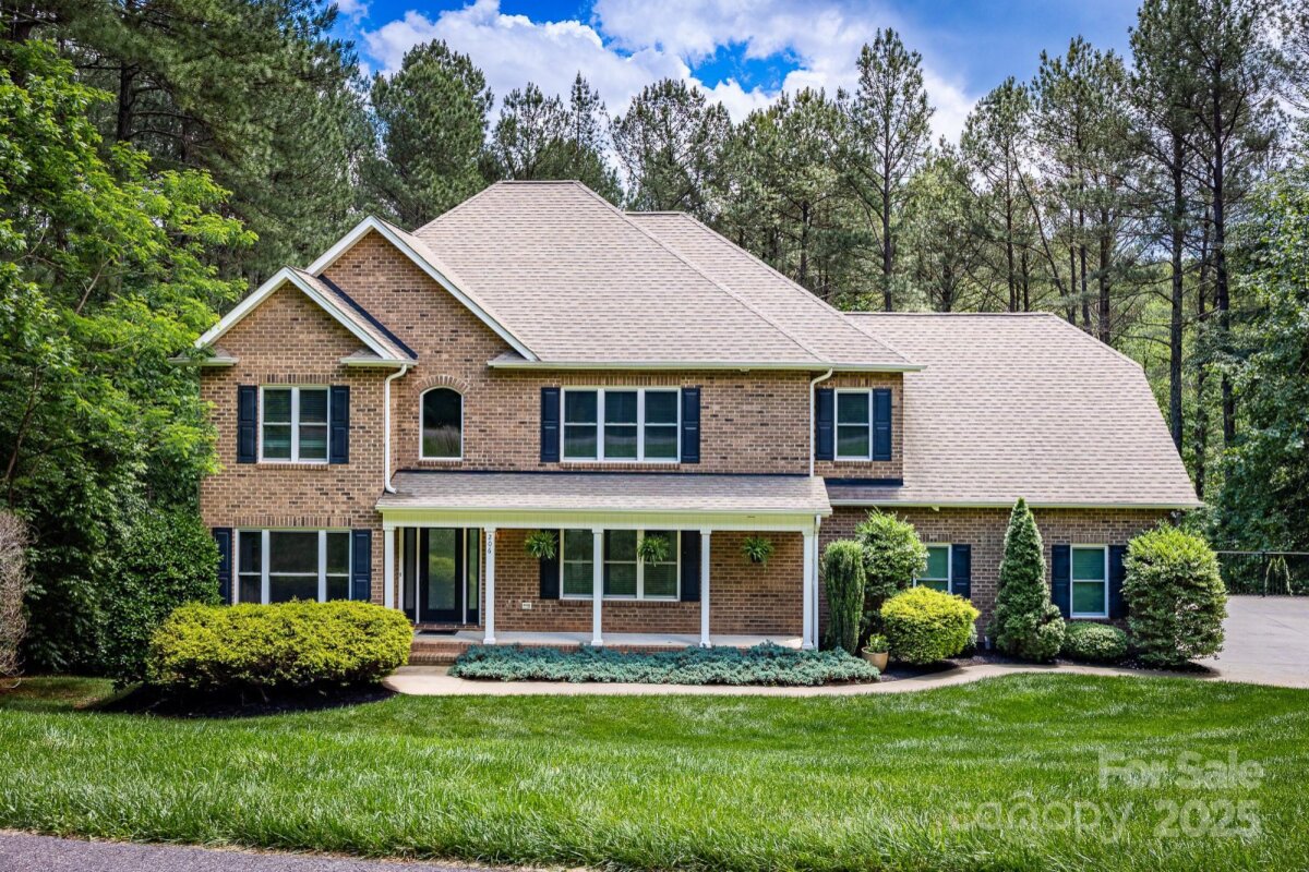 206 Ridge Top Drive, Connelly Springs, NC 28612, MLS # 4260392