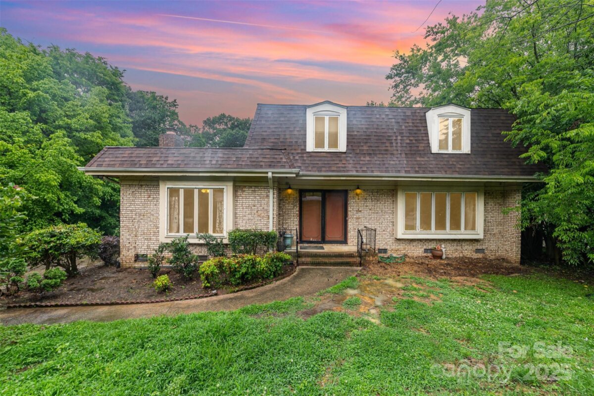 9139 Robert Frost Lane, Charlotte, NC 28213, MLS # 4260440