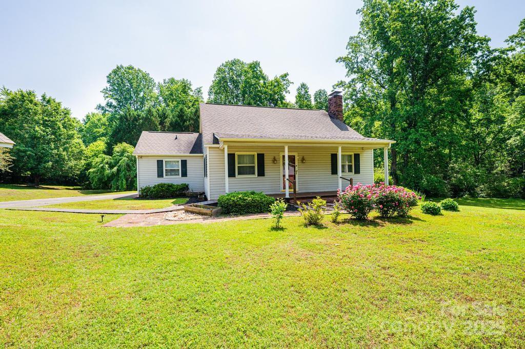 1276 Beechwood Drive, Newton, NC 28658, MLS # 4260663
