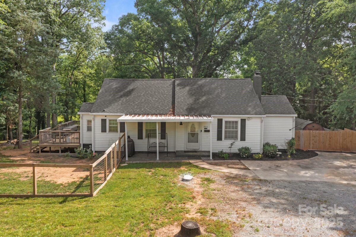 800 Woodlawn Street, Belmont, NC 28012, MLS # 4260667