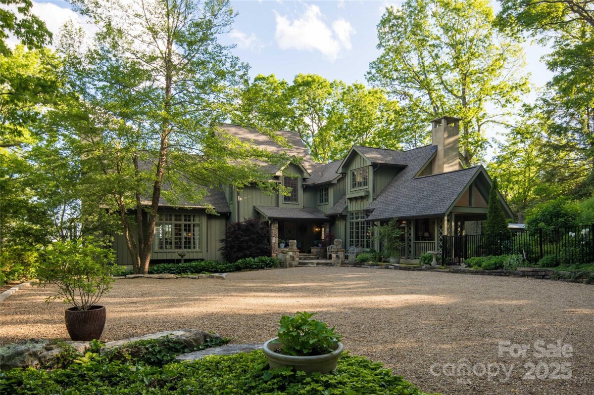 362 Wonderland Trail, Blowing Rock, NC 28605, MLS # 4260759