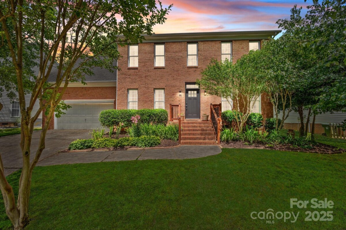 16028 Cranleigh Drive, Huntersville, NC 28078, MLS # 4260907