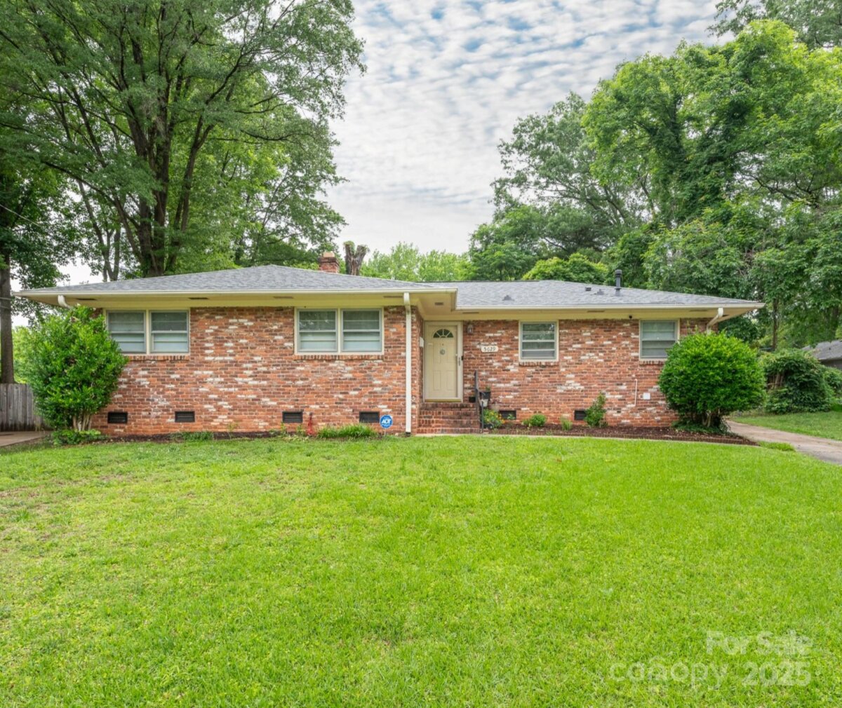 5629 Ruth Drive, Charlotte, NC 28215, MLS # 4260955
