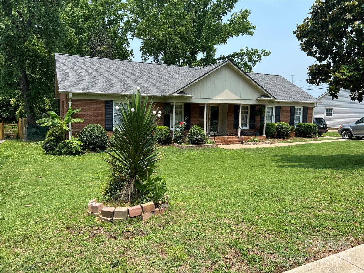 2443 Knickerbocker Drive, Charlotte, NC 28212, MLS # 4261285