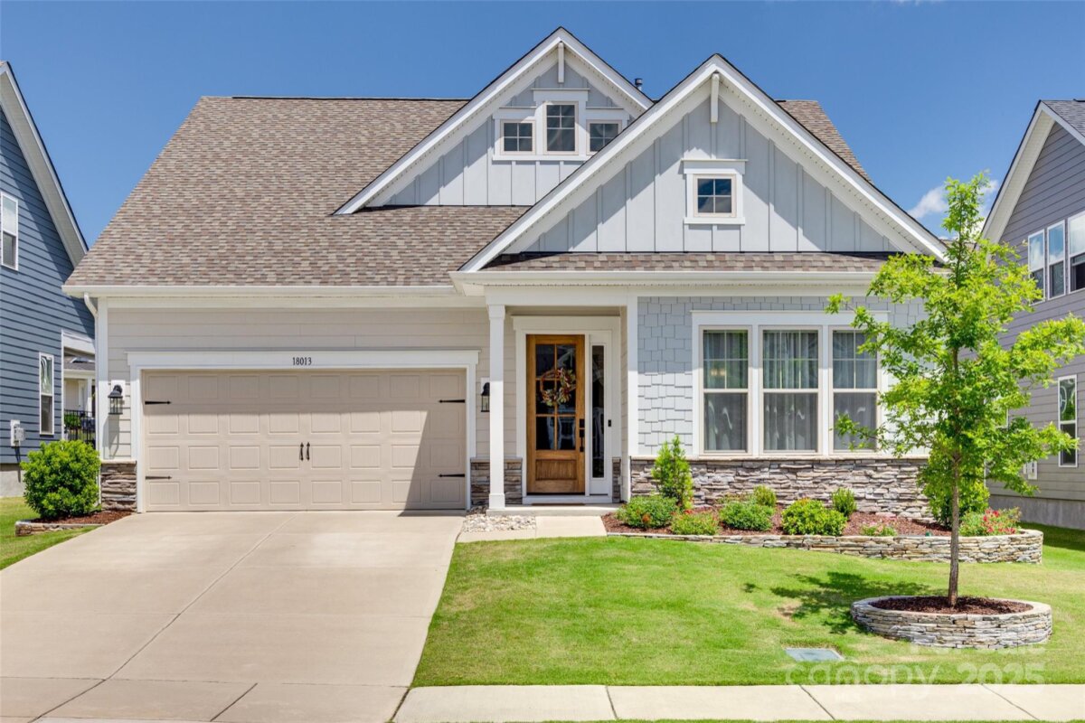 18013 Grey Mossrun Drive, Charlotte, NC 28278, MLS # 4261528