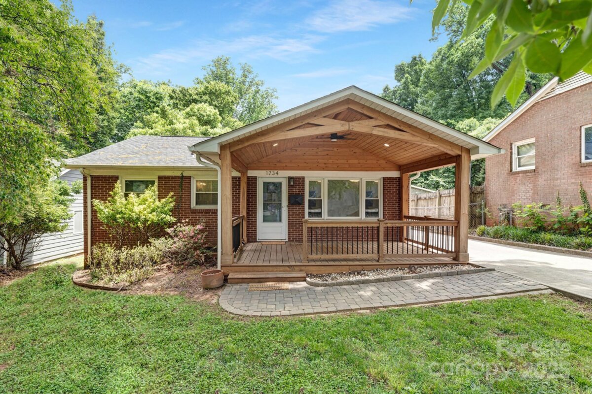 1734 Seifert Circle, Charlotte, NC 28205, MLS # 4261536