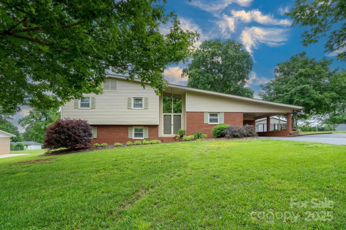 318 Confederate Drive, Concord, NC 28027, MLS # 4262637