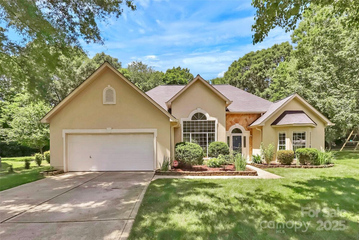 13930 Wild Heather Court, Charlotte, NC 28273, MLS # 4262792