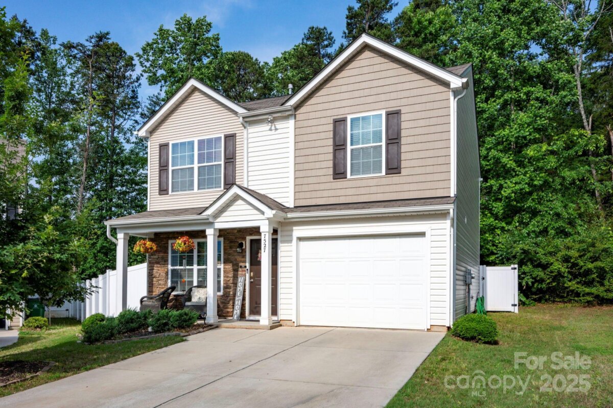 7527 Finnigan Road, Charlotte, NC 28215, MLS # 4262808