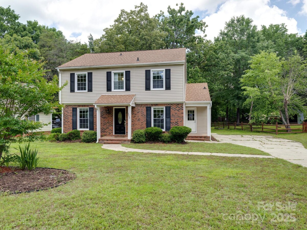 2240 Lawton Bluff Road, Charlotte, NC 28226, MLS # 4262862