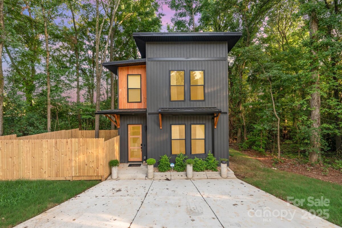 411 Granby Circle, Charlotte, NC 28217, MLS # 4262993