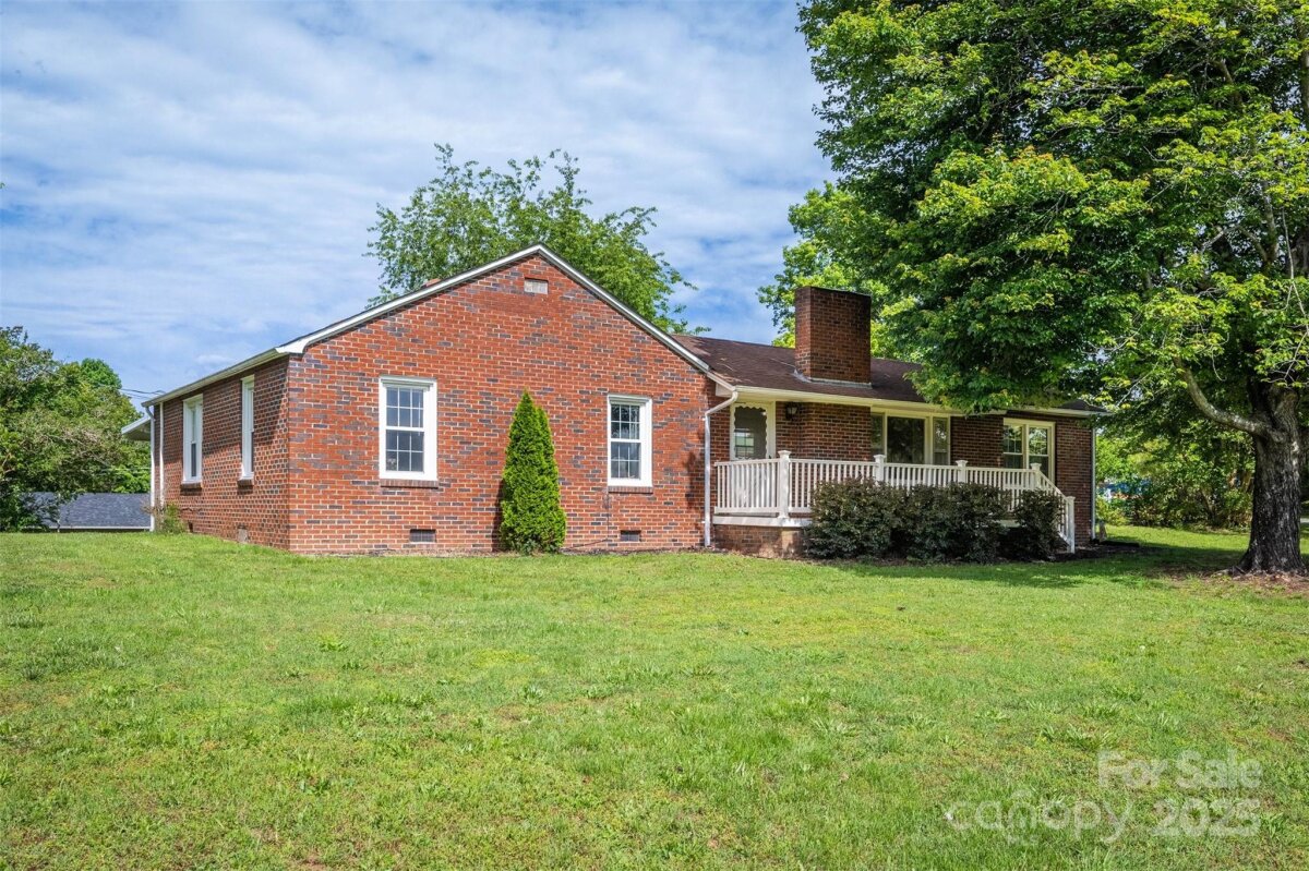 175 Duke Street, Granite Falls, NC 28630, MLS # 4263055