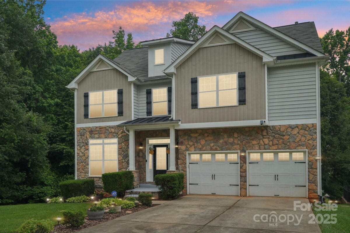 5021 Meadow Woods Drive, Lowell, NC 28098, MLS # 4263183