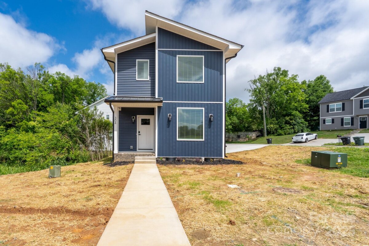 304 Cabarrus Avenue, Concord, NC 28025, MLS # 4263240