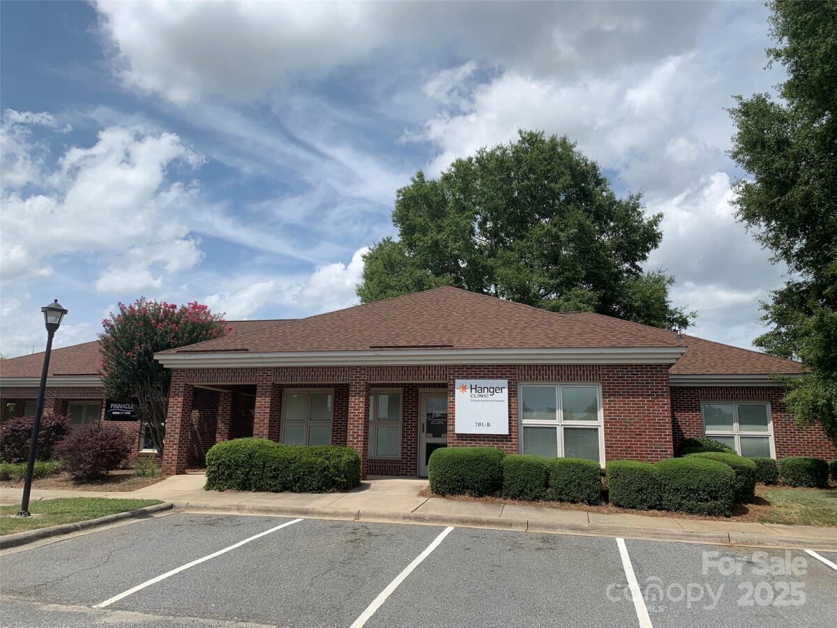 701 E Roosevelt Boulevard Unit 200, Monroe, NC 28112, MLS # 4263271