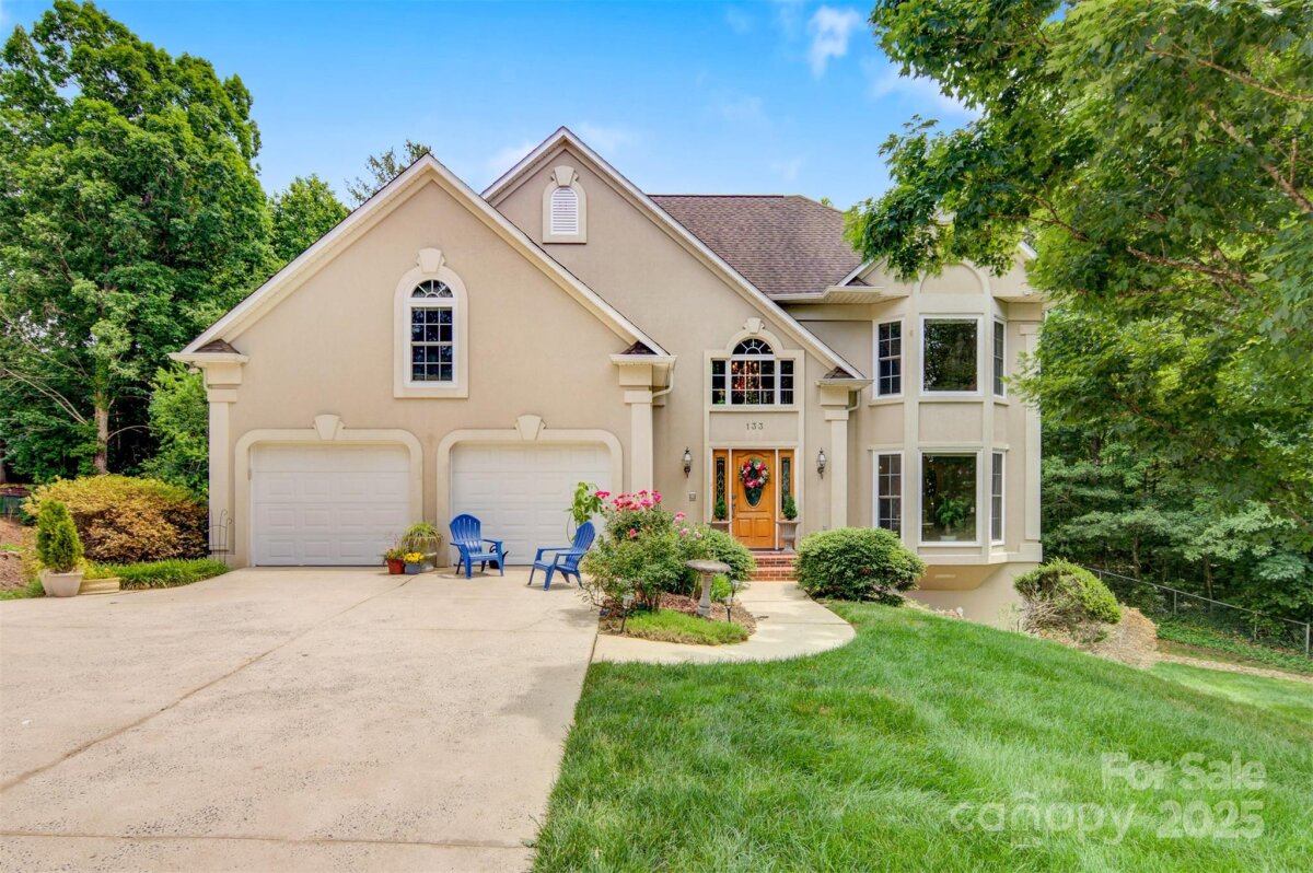 133 37th Avenue Place, Hickory, NC 28601, MLS # 4263341