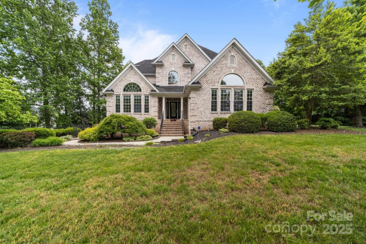 196 Arnold Palmer Drive, Advance, NC 27006, MLS # 4263557