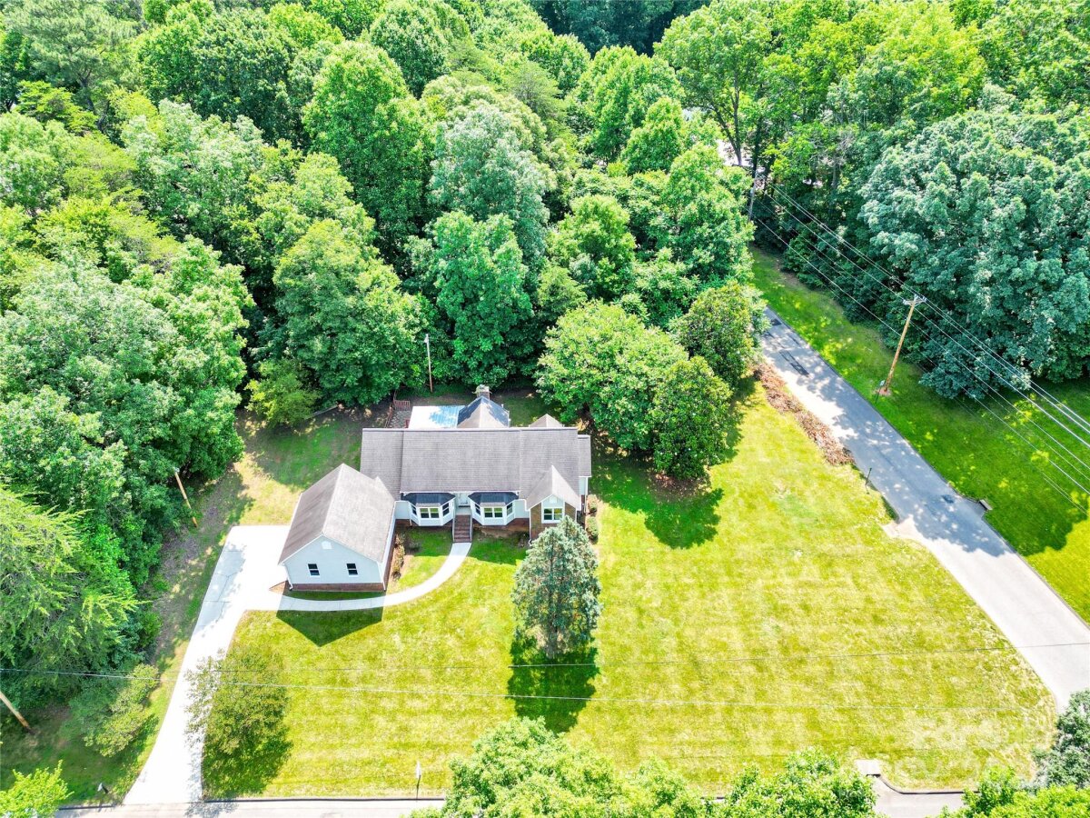 511 Brookwood Drive, Statesville, NC 28677, MLS # 4263570
